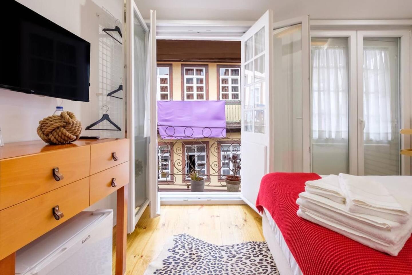 Casa Velhinha - Design, Culture And Comfort In Guimarães Kültér fotó